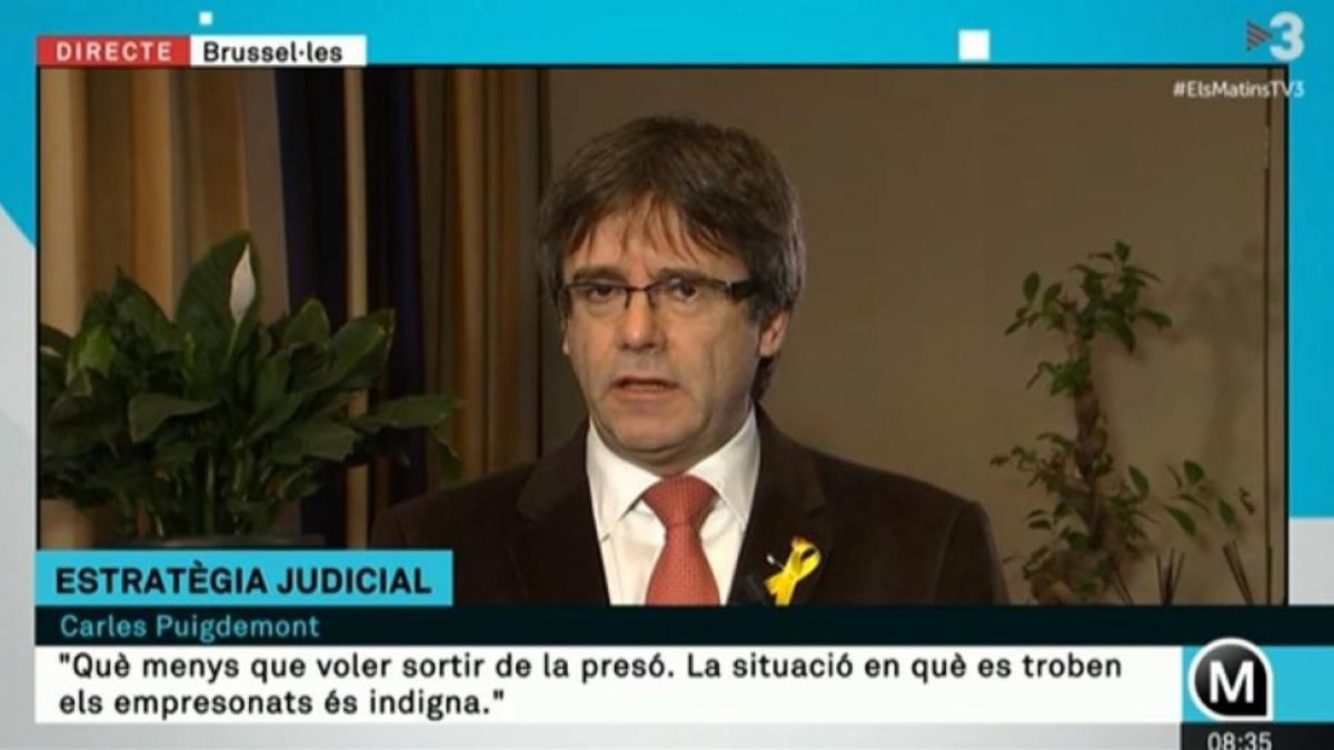 Carles Puigdemont entrevistado en Els matins de TV3.-EL PERIÓDICO