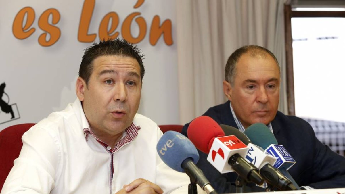 UPL pide que la modificación del Estatuto comtemple que la Región Leonesa pueda constituirse como comunidad autónoma-Ical