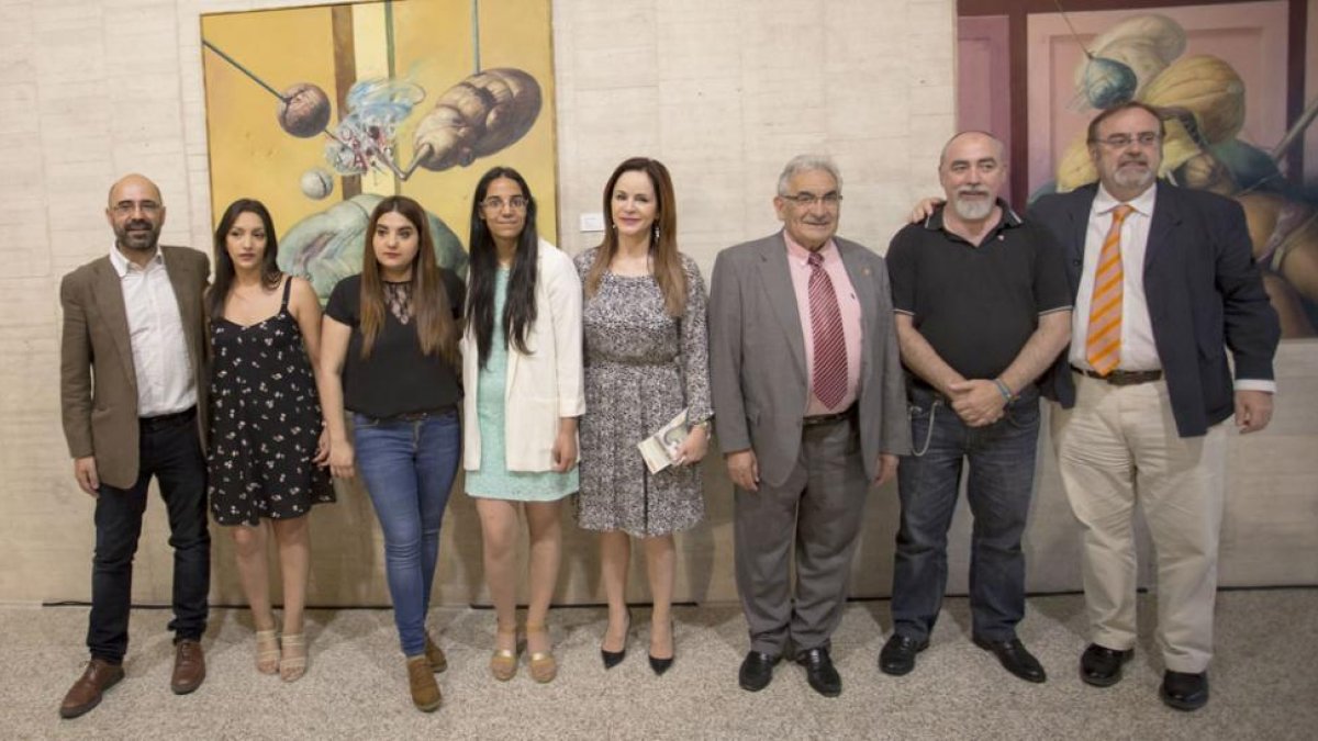 Esquivias, Carmen Jiménez, Rosario Lozano, Carmen Félix, Silvia Clemente, Pedro Puente, Javier Sáez y Fernando Rey, de i. a d.-Eduardo Margareto / ICAL