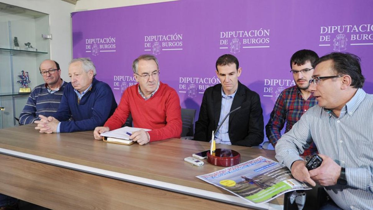 El palacio de la Diputación acogió ayer el acto de presentación.-ISRAEL L. MURILLO