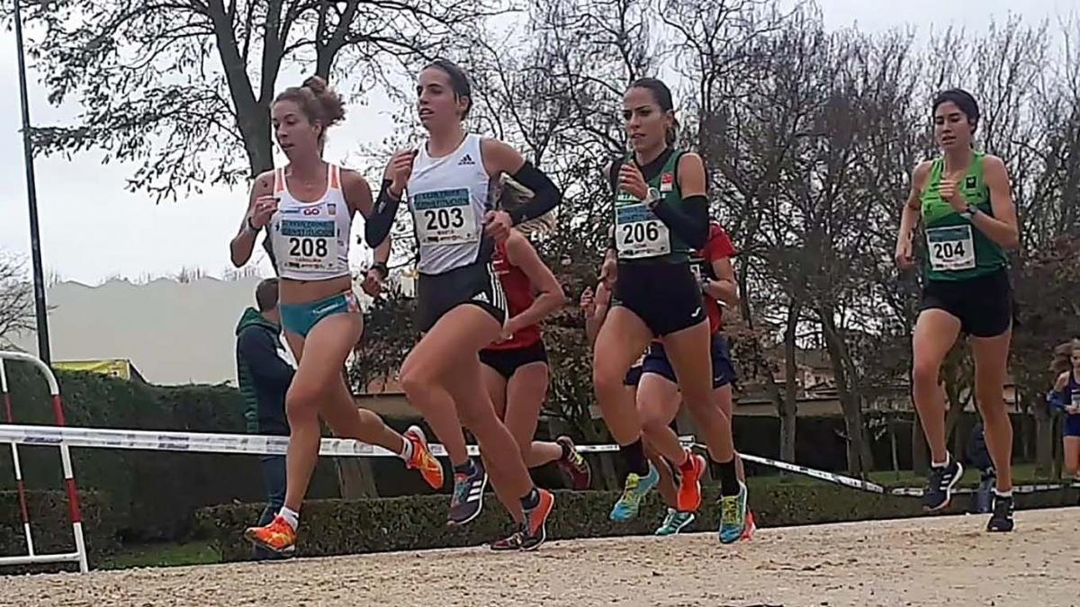 Marta Pérez (203) se hizo con la victoria en la prueba elite femenina del Cross de la Constitución en Aranda-ECB