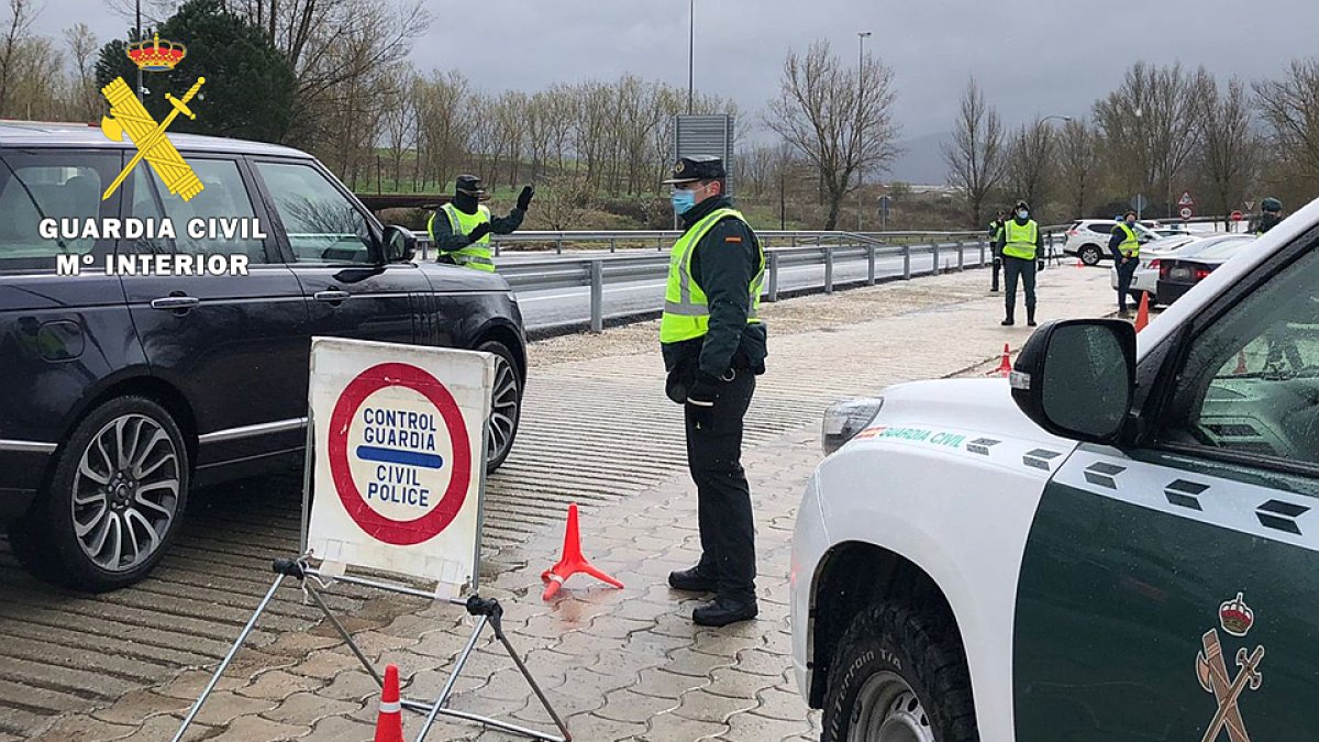Imagen de un control perimetral de la Guardia Civil. GUARDIA CIVIL