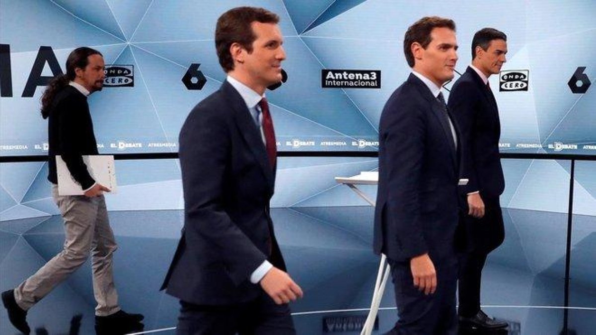 Pablo Iglesias, Pablo Casado, Albert Rivera y Pedro Sánchez, en el debate electoral de Atresmedia del pasado abril.-EFE / JUANJO MARTÍN
