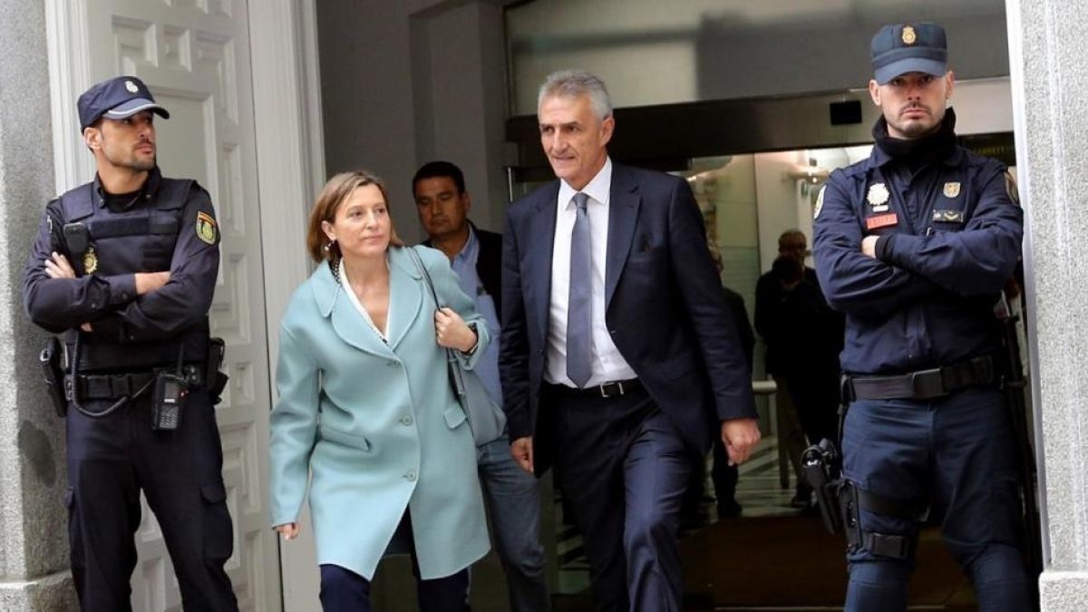 Carme Forcadell, la semana pasada, saliendo del Tribunal Supremo.-/ DAVID CASTRO