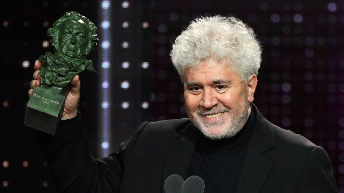 Pedro Almodóvar, el gran triunfador de la noche.-AFP / GABRIEL BOUYS