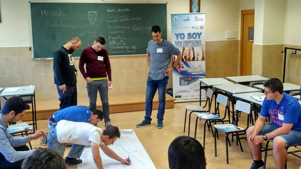 Una actividad formativa del Programa de Voluntariado Joven. ECB
