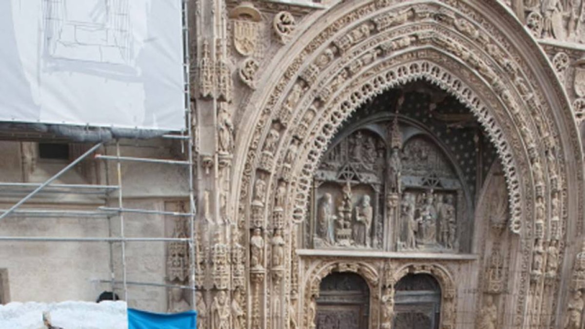 La Bajada del Ángel en Aranda de Duero.-ICAL