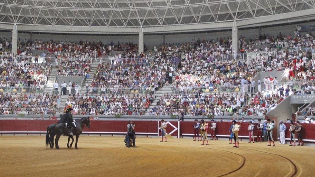 Instante de una feria taurina en el Coliseum. SANTI OTERO