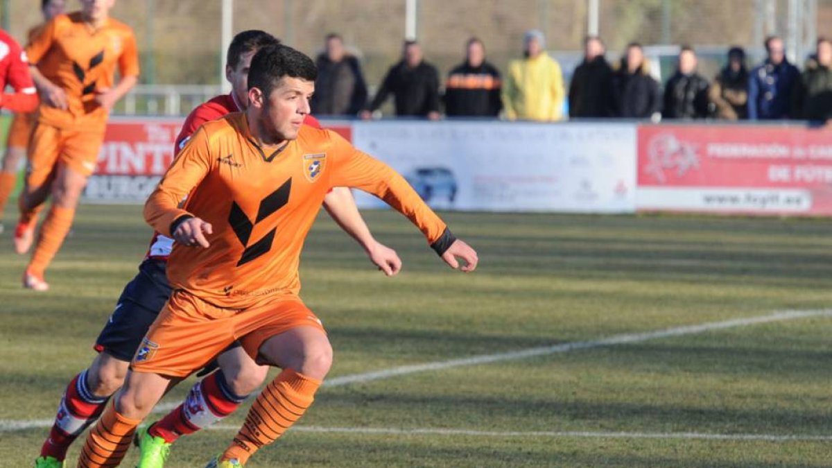 El Burgos Promesas se juega hoy la permanencia en Tercera.-ISRAEL L. MURILLO