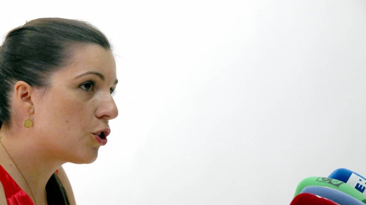 La secretaria general de ATA Castilla y León, Soraya Mayo, explica las necesidades actuales del colectivo de autónomos y valora los datos de afiliación-Ical