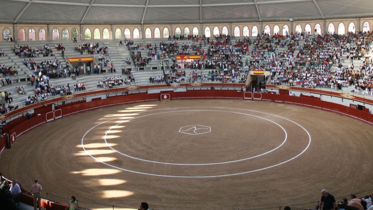 La plaza cubierta de Aranda. ECB