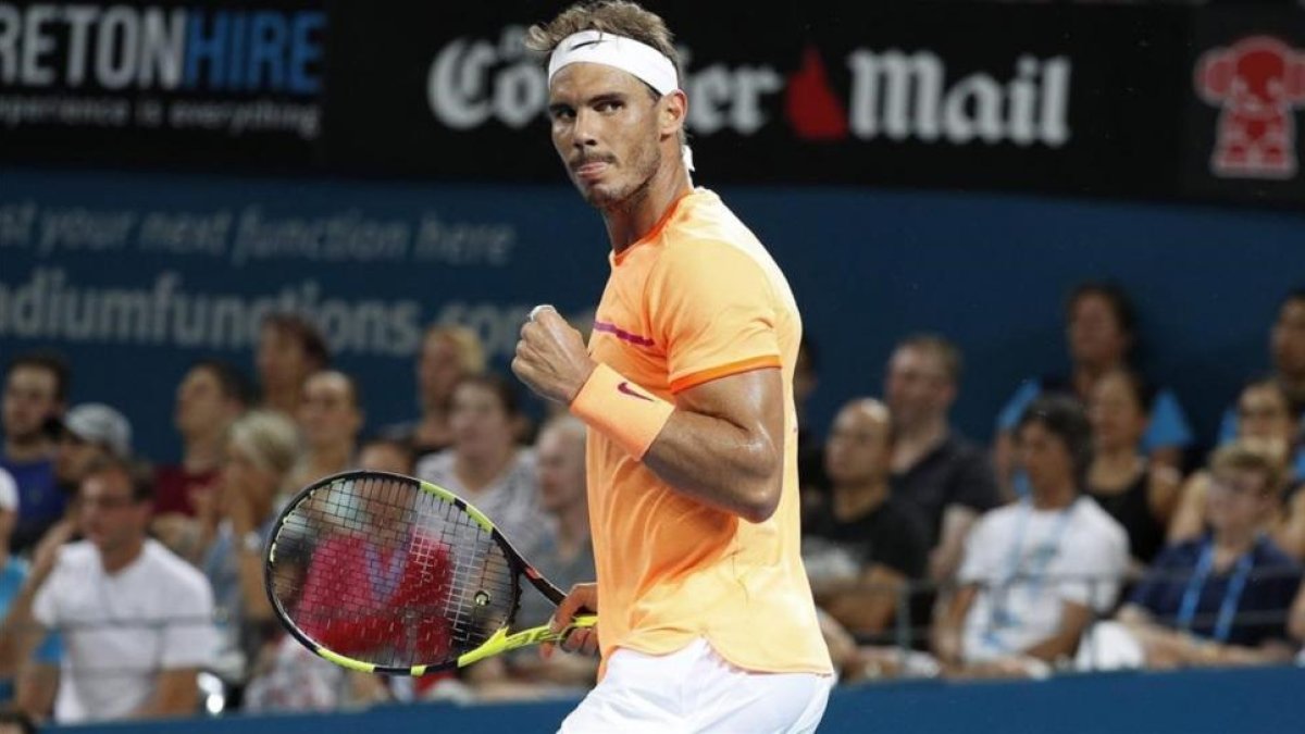 Rafa Nadal en el torneo de Brisbane, Australia.-EFE / DAVE HUNT