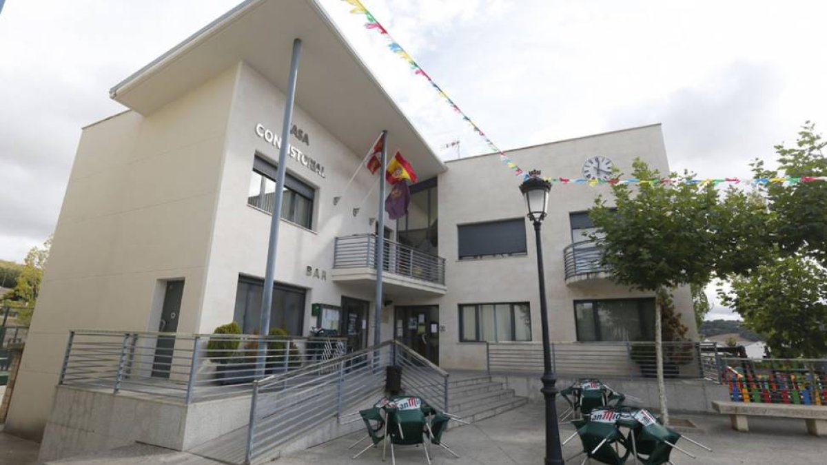 El Ayuntamiento ha acometido diversas obras a lo largo de este año para modernizar las calles del pueblo.-RAÚL G. OCHOA