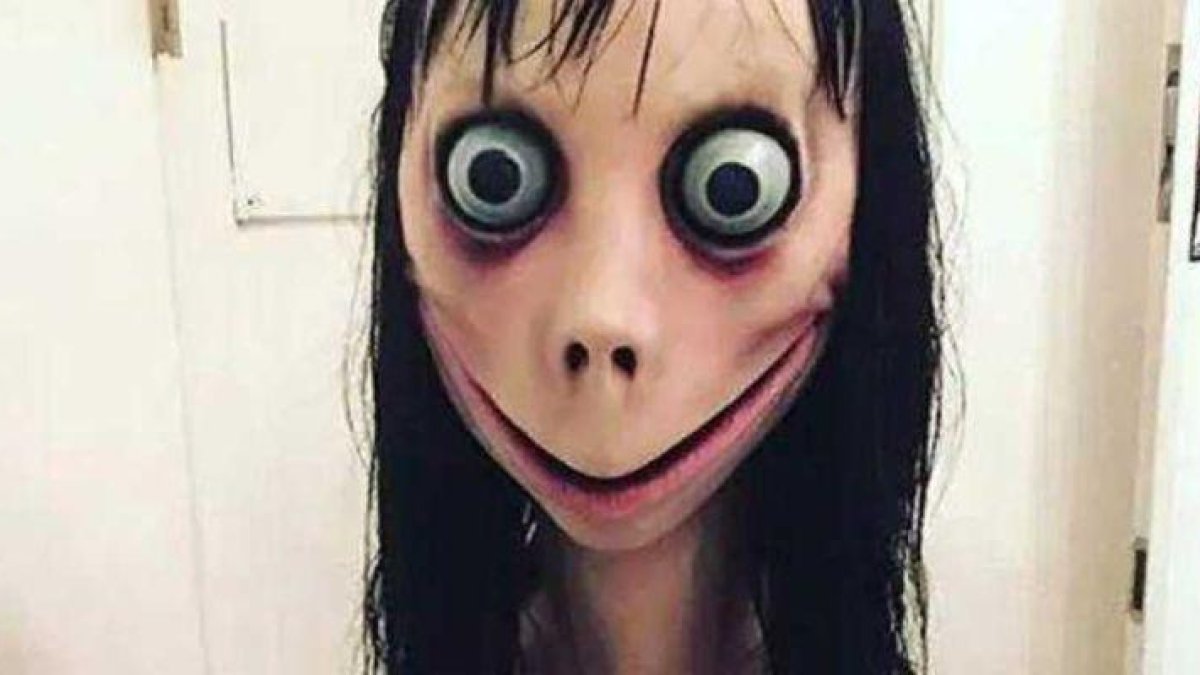 La imagen de Momo, una nueva forma de extorsión en las redes sociales.-EL PERIÓDICO