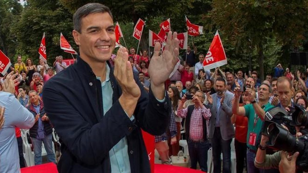 Pedro Sánchez, este domingo en un acto del PSOE asturiano, en Oviedo.-EFE