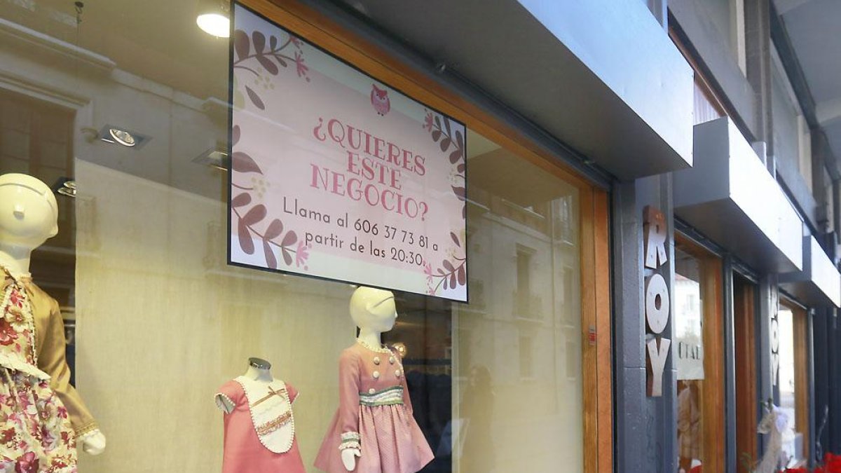 Las empresas de construcción ya no protagonizan los concursos y han dejado paso a sectores como el comercial.-ISRAEL L. MURILLO