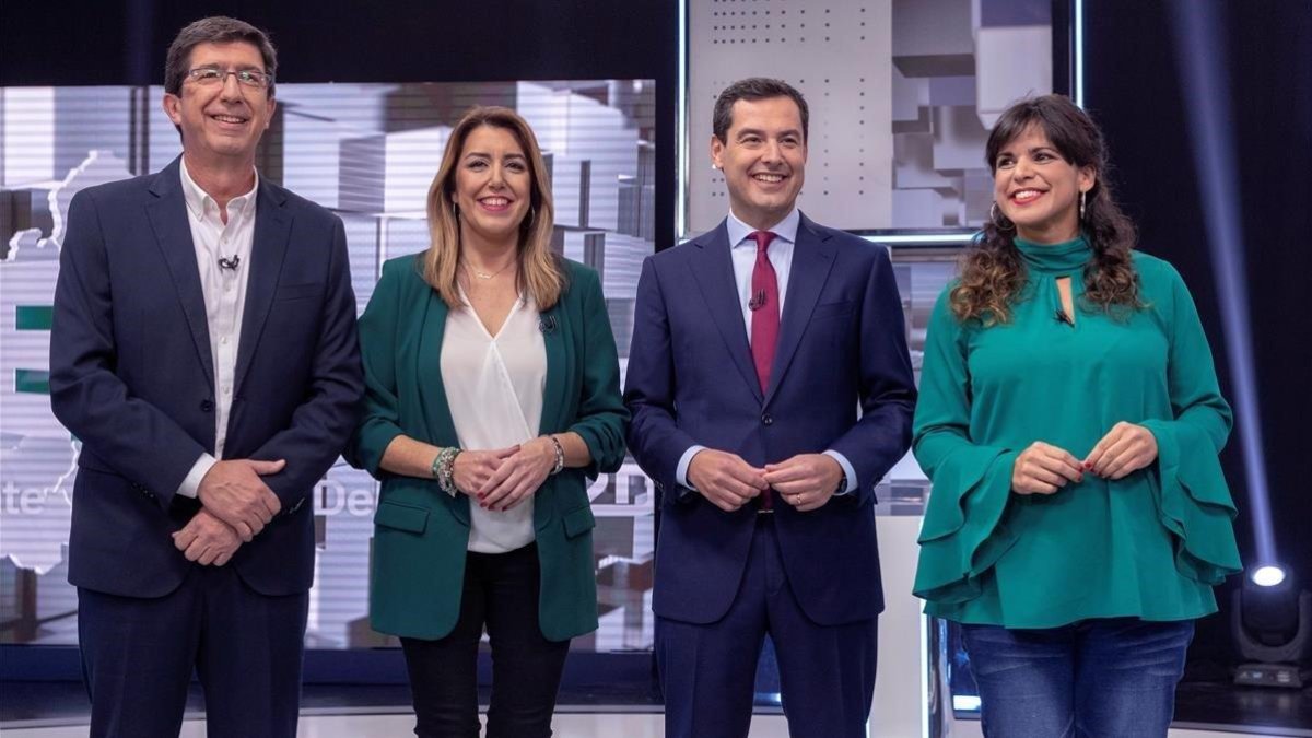 Los candidatos Juan Marín (Ciudadanos), Susana Díaz (PSOE), Juan Manuel Moreno (PP) y Teresa Rodríguez (Adelante Andalucía), el día 19, en un debate en Canal Sur.-r. / EFE / JULIO MUÑOZ