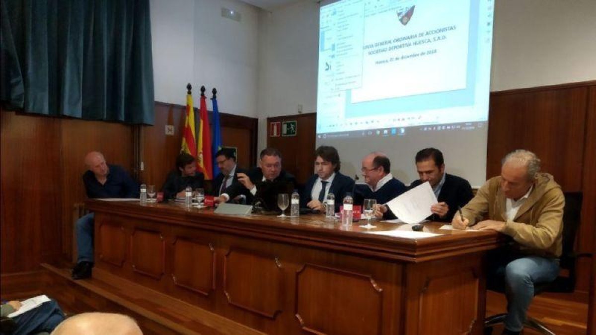 La junta del SD Huesca.-SD HUESCA