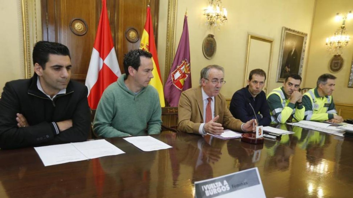 Imagen de la rueda de prensa en la que se presentó la Vuelta a Burgos Femenina.-RAÚL G. OCHOA