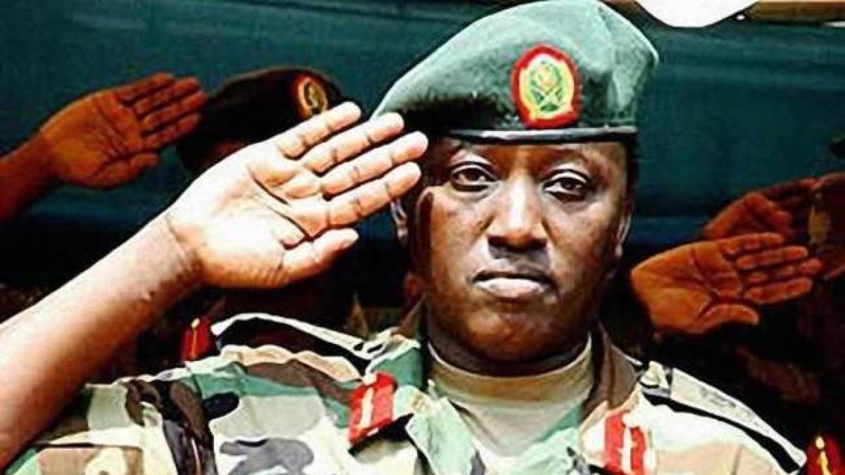 Emmanuel Karenzi Karake.-