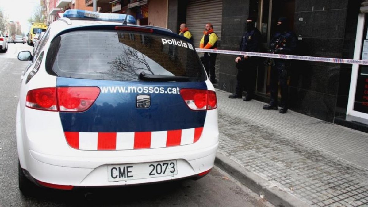 Un coche patrulla de los Mossos dEsquadra.-ACN / NORMA VIDAL