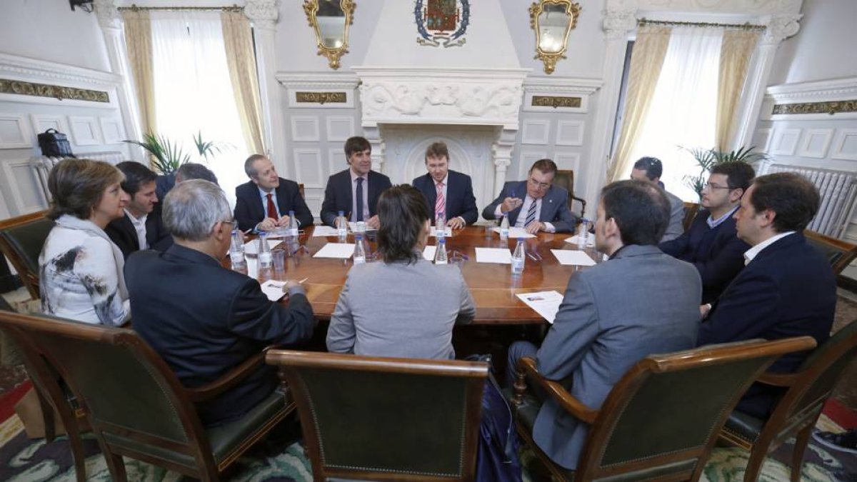 Primera reunión del Consejo Especial para la Custodia, Defensa y Promoción del Patrimonio Mundial-Raúl G. Ochoa