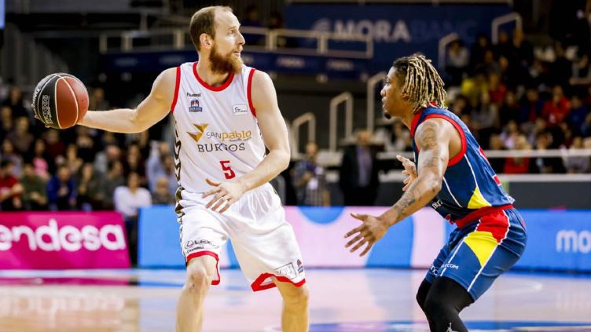Schreiner regresó a la que había sido su casa-ACB PHOTO/Albert Martín