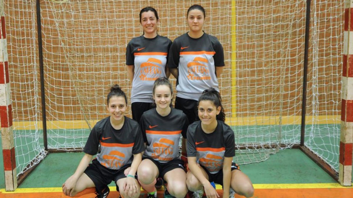 Plantilla del equipo Gabbana Palmero que ha finalizado en octava posición del torneo femenino-Israel L. Murillo