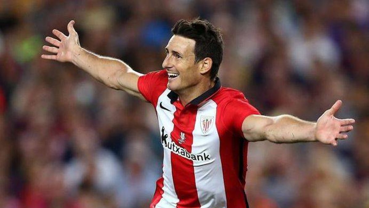 Aduriz celebra el gol del empate.-EFE