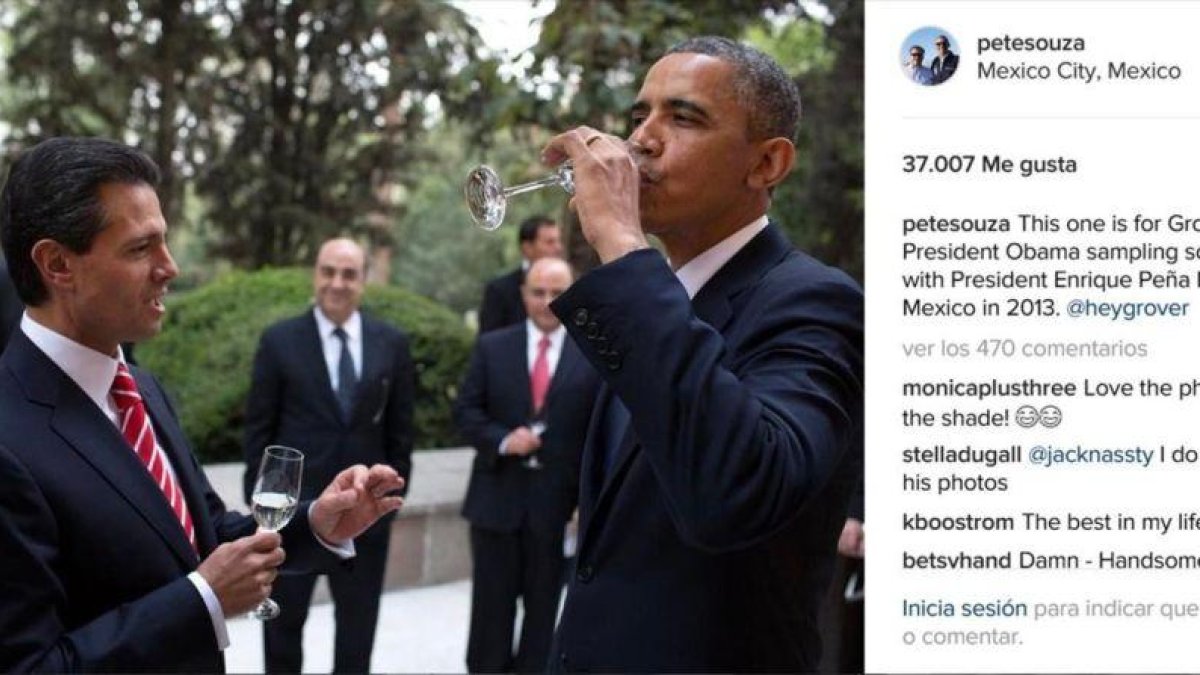 Uno de los posts de Souza en el que se ve a Barack Obama bebiendo tequila con Enrique Peña Nieto.-INSTAGRAM