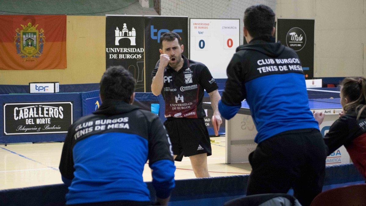 Jorge Ausín durante su partido ante el griego Angelakis. MARÍA CASAS