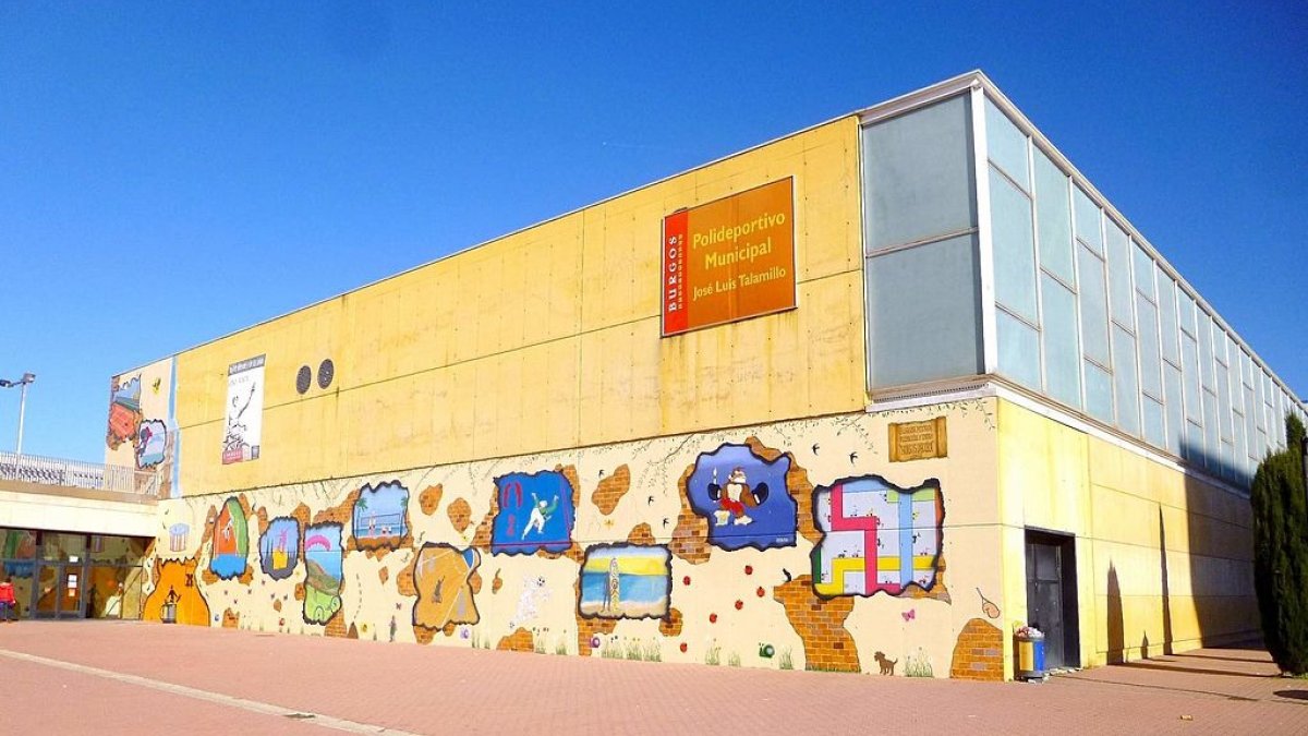 El Ayuntamiento exige la reapertura inmediata de las piscinas del Talamillo. ZARATEMAN