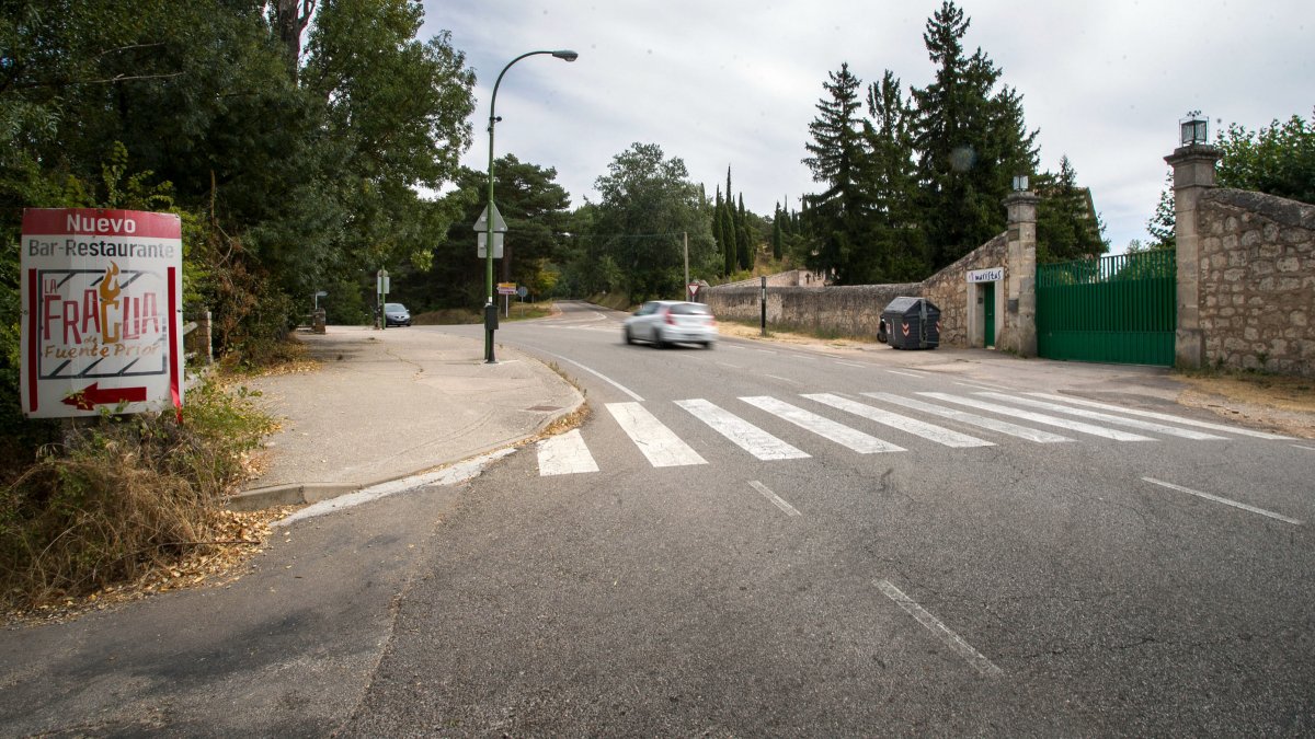Imagen del paso de peatones en Fuente Prior. TOMÁS ALONSO
