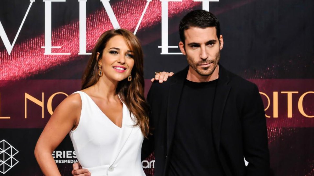 Paula Echevarria y Miguel Ángel Silvestre, protagonistas de 'Velvet', en la presentación del final de la serie de Antena 3.-