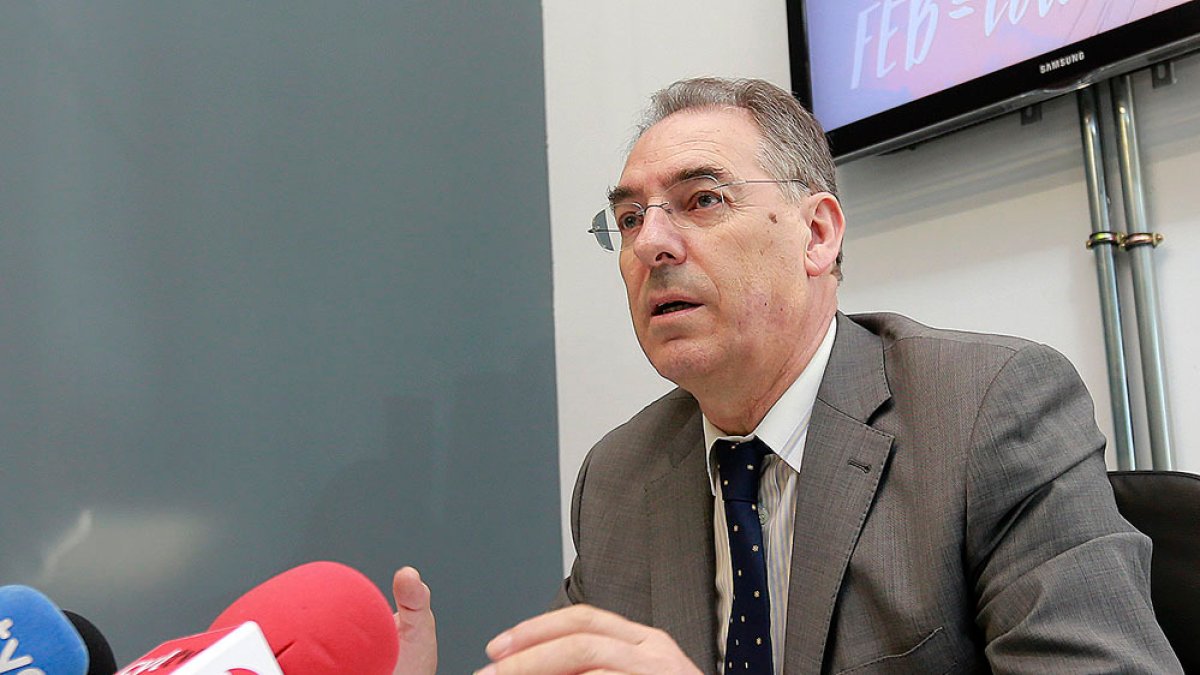 El presidente de FAE, Miguel Ángel Benavente. RAÚL G. OCHOA