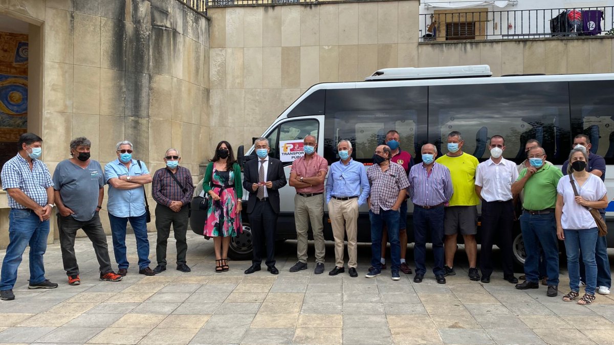 Presentación en Quintana Martín Galíndez el Bono Rural de Transporte Gratuito. ECB