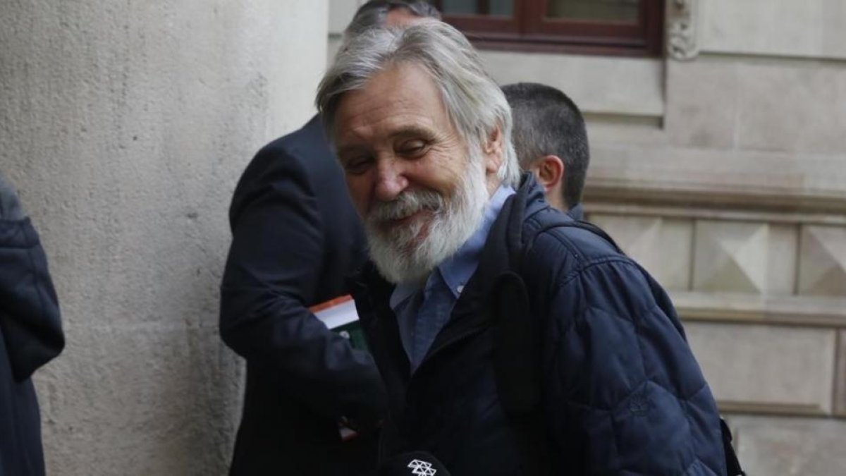 El exconsejero delegado de Adigsa José Antonio Fondevila, a su llegada, este martes, a la Audiencia de Barcelona.-JULIO CARBÓ