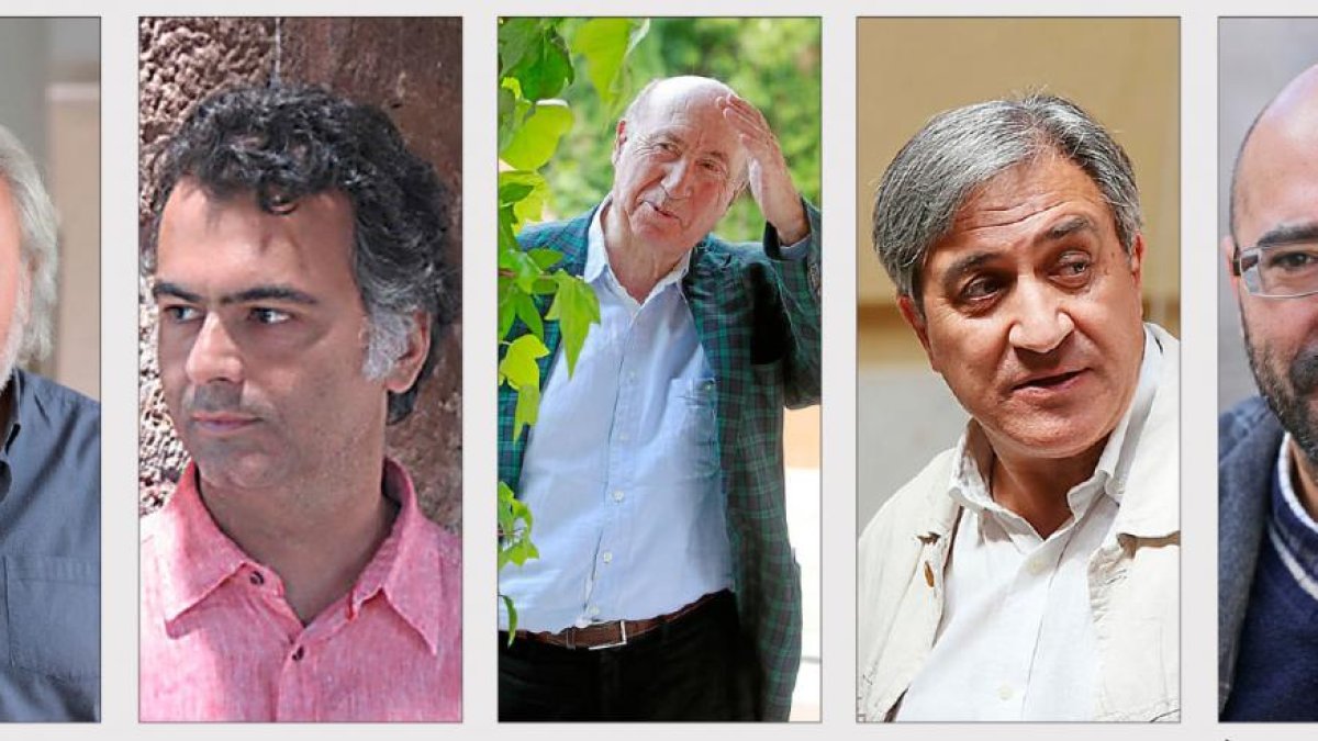 De izq. a dcha., Julio Llamazares, Miguel Sobrino, José María Pérez ‘Peridis’, José Luis Corral y Óscar Esquivias-ICAL