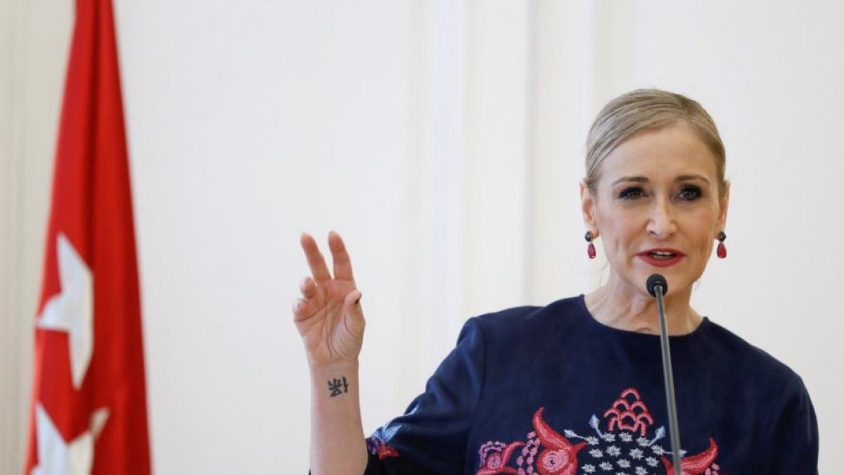 Cristina Cifuentes, presidenta de la Comunidad de Madrid.-EMILIO NARANJO (EFE)