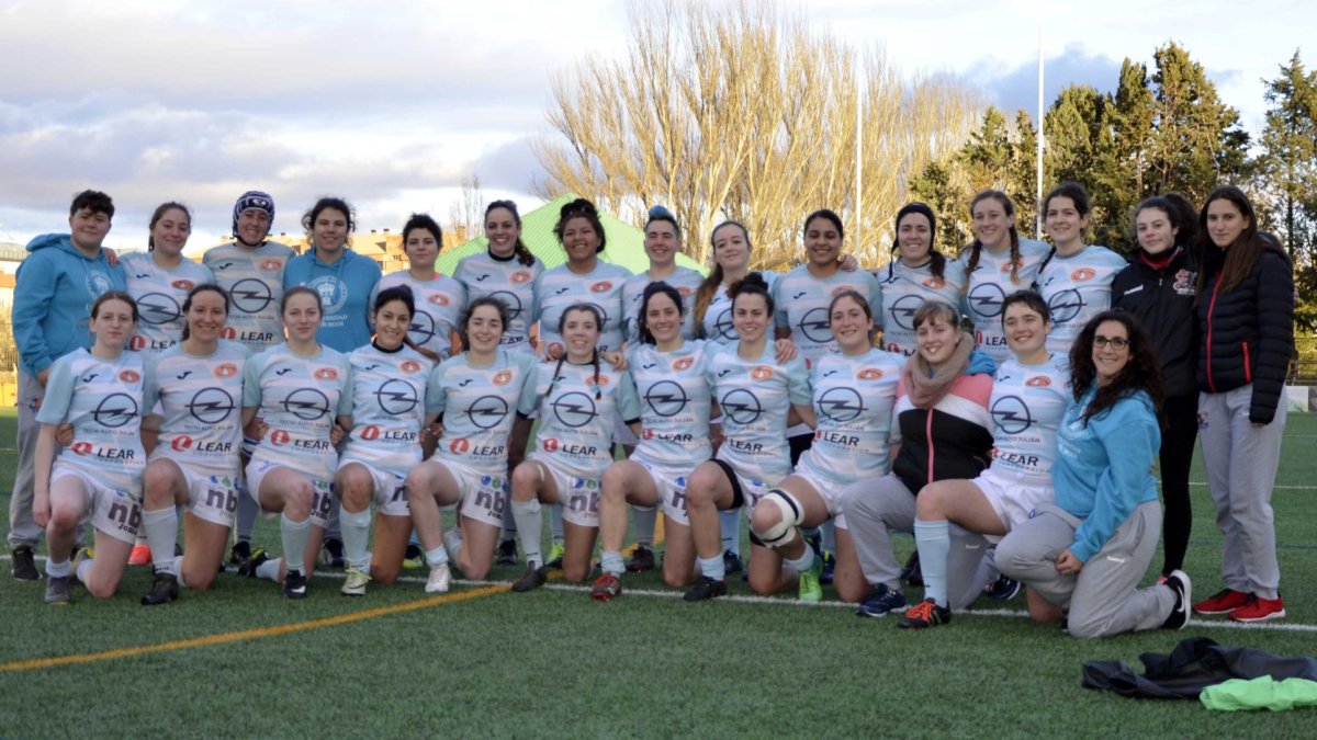 Formación del PRBOpel GJAutmotive que logró la clasificación para la fase de ascenso en la temporada 2019-2020. PINGÜINAS RUGBY BURGOS