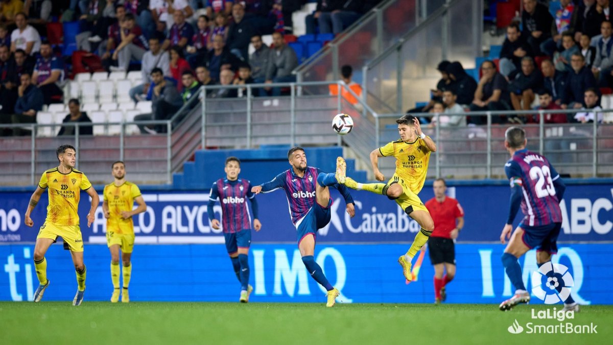 Eibar y Mirandés cerraron la novena fecha de la Liga con mucho equilibrio y un justo empate en Ipurua. LALIGA
