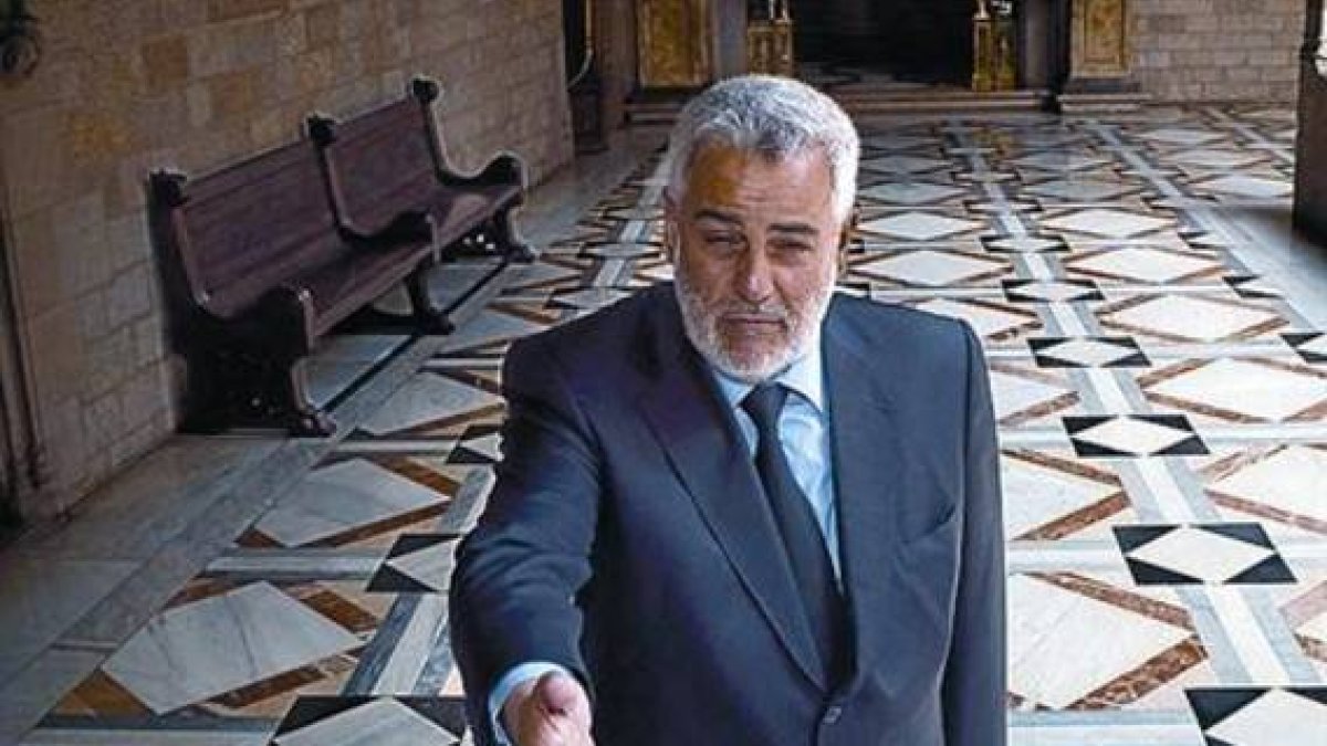 El primer ministro marroquí, Abdelilá Benkirane, en el Palau de la Generalitat.-Foto: JOAN CORTADELLAS