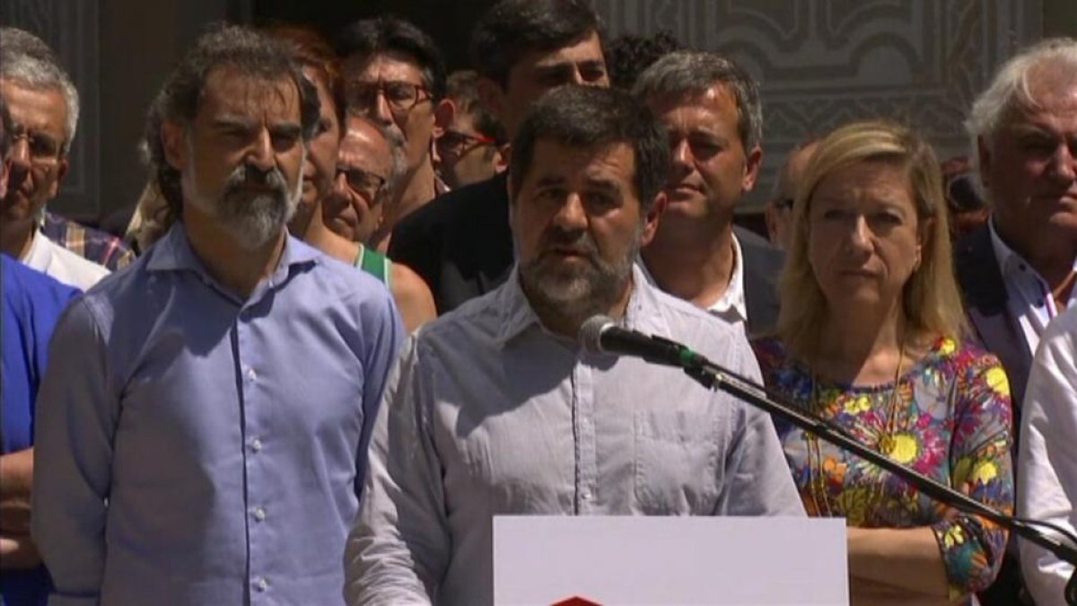 Los presidentes de la ANC, Òmnium y la AMI, este sábado en Barcelona.-