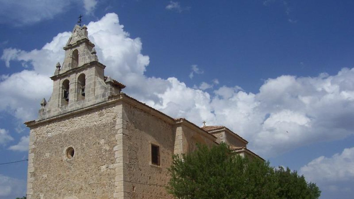 Ermita de Nuestra Señora de la Nava, en la que se encuentra una imagen de la Virgen.-ECB