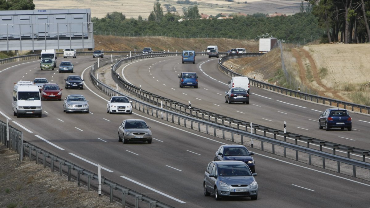 Imagen de tráfico en la AP-1. ECB