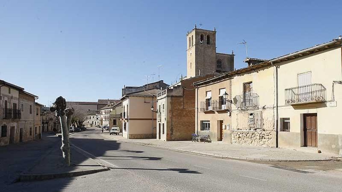Peñaranda de Duero ha conquistado a los espectadores de la televisión autonómica a la hora de emitir su voto.-ECB