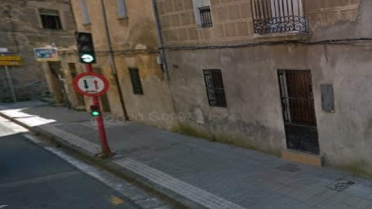 El siniestro tuvo lugar en la Calle de La Picota, en Miranda de Ebro. GOOGLE MAPS