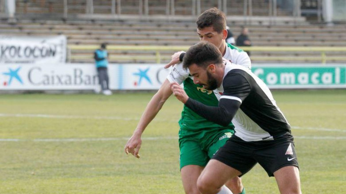 Adrián Hernández.-