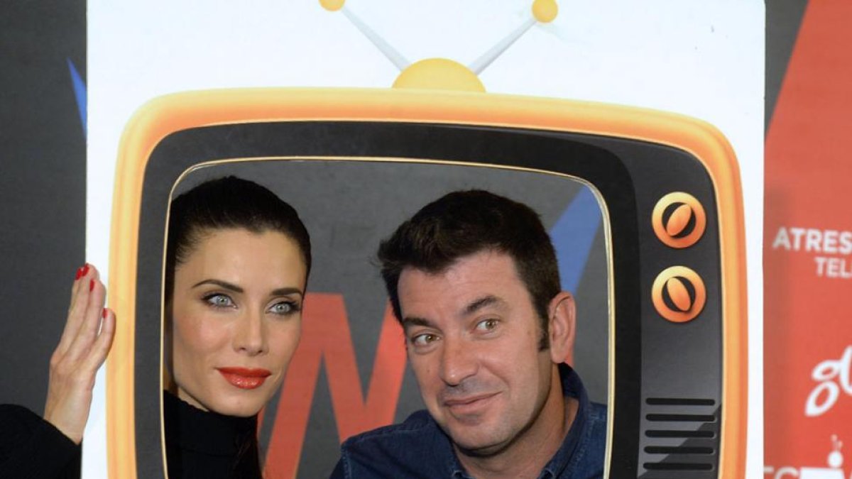 Pilar Rubio y Arturo Valls.-ICAL