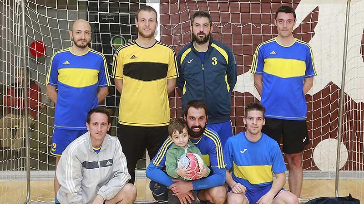Plantilla del Cervecería Salas 7 que milita en la Primera División del torneo masculino-Raúl G. Ochoa